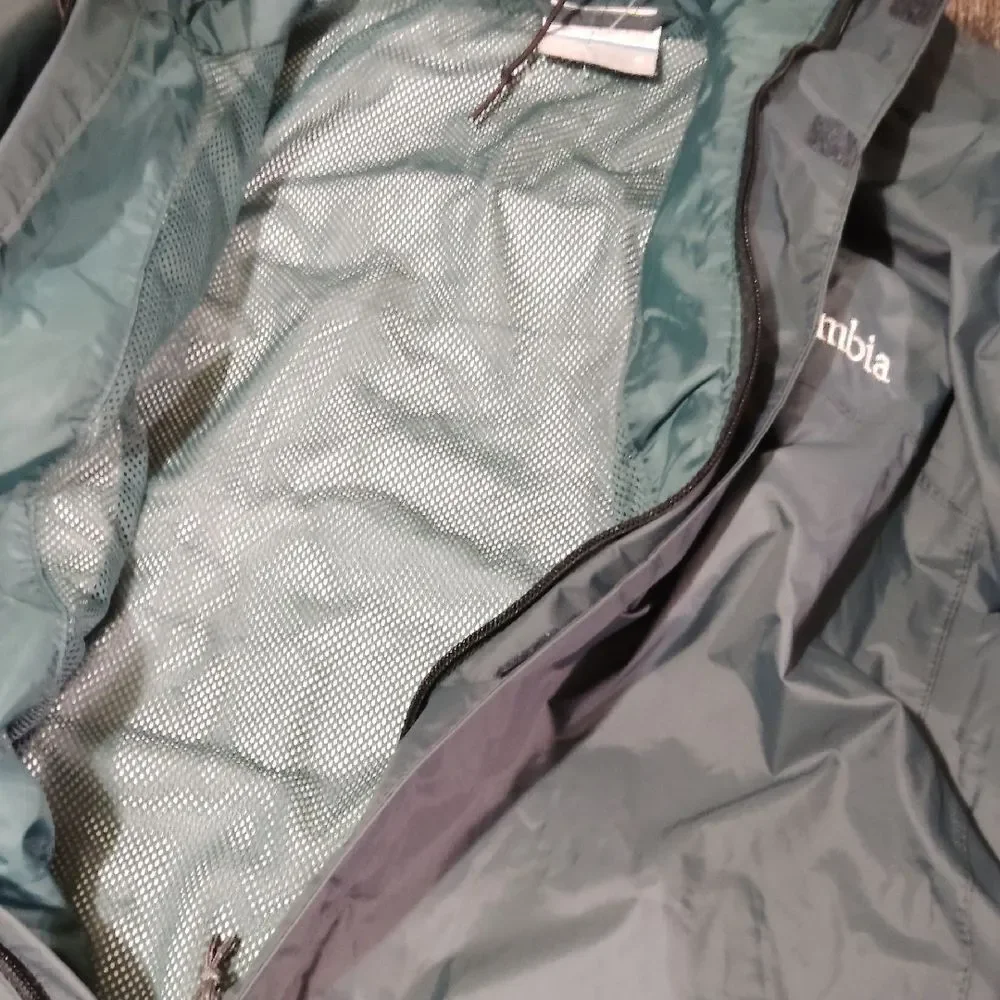 Columbia Women's Teal Raincoat (388)